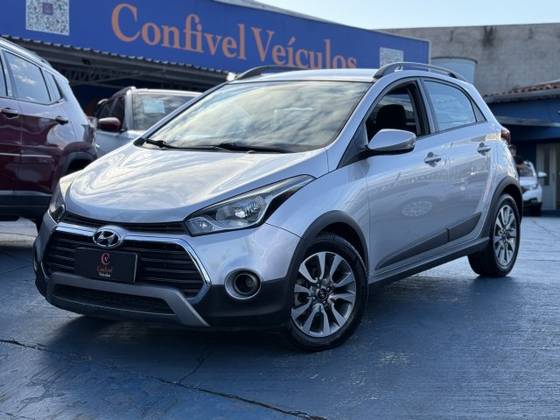 HYUNDAI HB20X 1.6 16V STYLE FLEX 4P AUTOMÁTICO